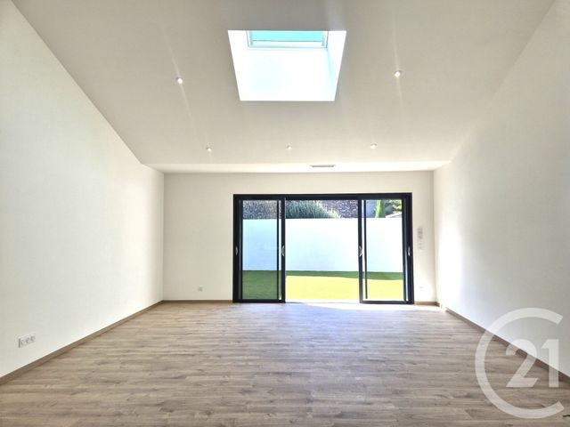 Appartement F4 à vendre - 4 pièces - 126.77 m2 - ROUJAN - 34 - LANGUEDOC-ROUSSILLON - Century 21 Agi Immobilier