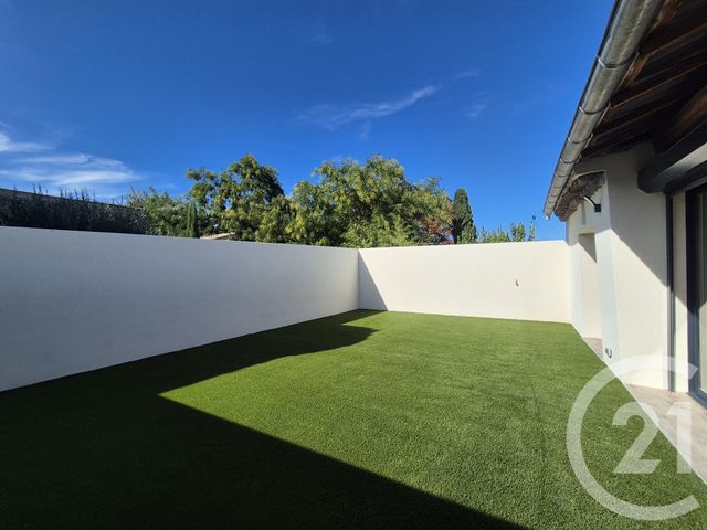 Appartement F4 à vendre - 4 pièces - 126.77 m2 - ROUJAN - 34 - LANGUEDOC-ROUSSILLON - Century 21 Agi Immobilier