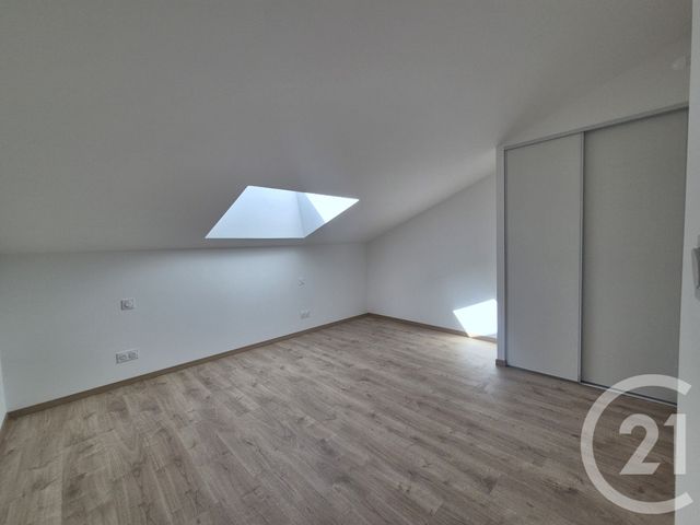Appartement F4 à vendre - 4 pièces - 126.77 m2 - ROUJAN - 34 - LANGUEDOC-ROUSSILLON - Century 21 Agi Immobilier
