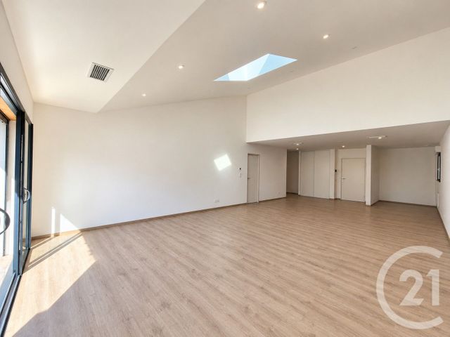 Appartement F4 à vendre - 4 pièces - 126.77 m2 - ROUJAN - 34 - LANGUEDOC-ROUSSILLON - Century 21 Agi Immobilier