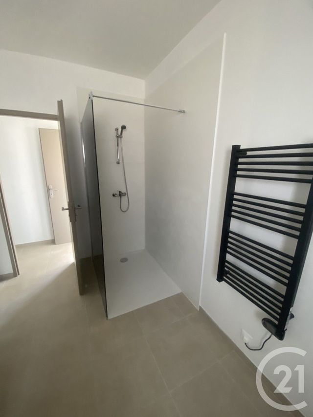 maison à louer - 4 pièces - 97.0 m2 - NEZIGNAN L EVEQUE - 34 - LANGUEDOC-ROUSSILLON - Century 21 Agi Immobilier