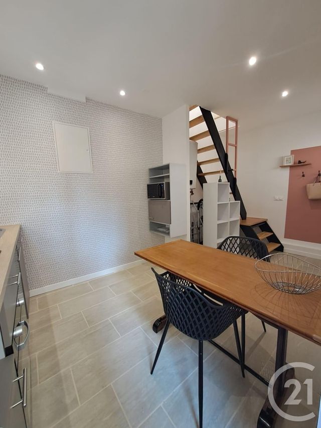 maison à louer - 2 pièces - 40.0 m2 - TOURBES - 34 - LANGUEDOC-ROUSSILLON - Century 21 Agi Immobilier