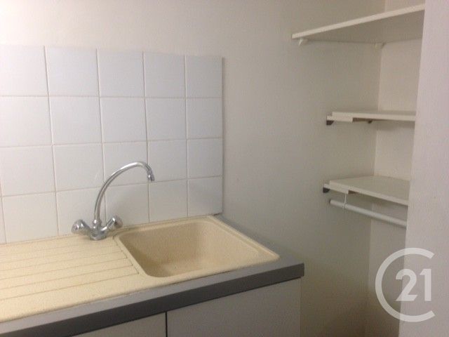 Appartement F1 à louer - 1 pièce - 22.53 m2 - MONTAGNAC - 34 - LANGUEDOC-ROUSSILLON - Century 21 Agi Immobilier
