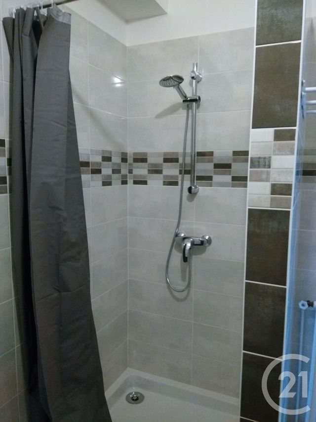 Appartement F3 à louer - 3 pièces - 88.0 m2 - CAUX - 34 - LANGUEDOC-ROUSSILLON - Century 21 Agi Immobilier