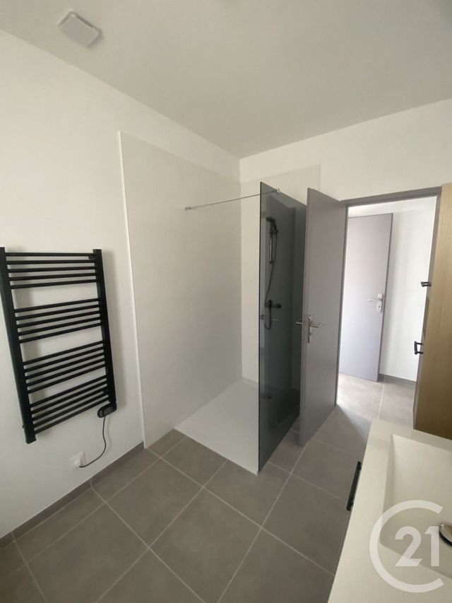 maison à louer - 4 pièces - 97.0 m2 - NEZIGNAN L EVEQUE - 34 - LANGUEDOC-ROUSSILLON - Century 21 Agi Immobilier