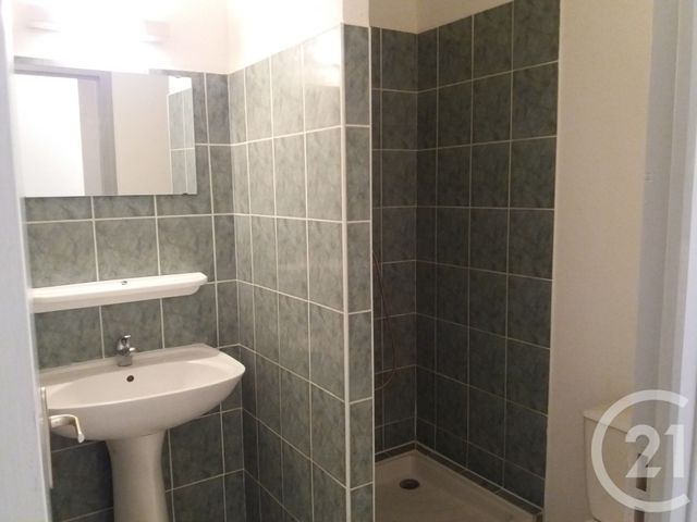 Appartement F2 à louer - 2 pièces - 41.0 m2 - PEZENAS - 34 - LANGUEDOC-ROUSSILLON - Century 21 Agi Immobilier