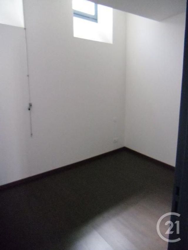 Appartement F3 à louer - 3 pièces - 67.0 m2 - MONTAGNAC - 34 - LANGUEDOC-ROUSSILLON - Century 21 Agi Immobilier