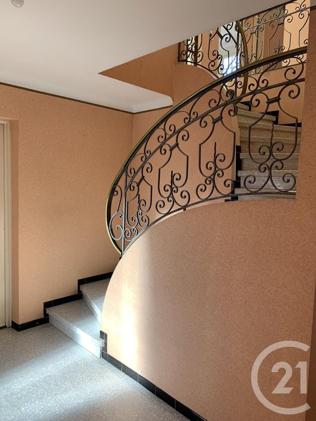 maison à louer - 5 pièces - 118.0 m2 - PEZENAS - 34 - LANGUEDOC-ROUSSILLON - Century 21 Agi Immobilier