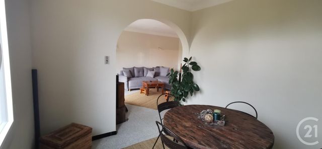 maison à louer - 5 pièces - 118.0 m2 - PEZENAS - 34 - LANGUEDOC-ROUSSILLON - Century 21 Agi Immobilier