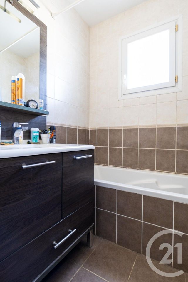 maison à vendre - 4 pièces - 94.54 m2 - ABEILHAN - 34 - LANGUEDOC-ROUSSILLON - Century 21 Agi Immobilier