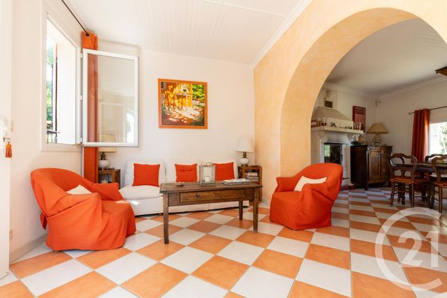 maison à vendre - 7 pièces - 108.03 m2 - PEZENAS - 34 - LANGUEDOC-ROUSSILLON - Century 21 Agi Immobilier