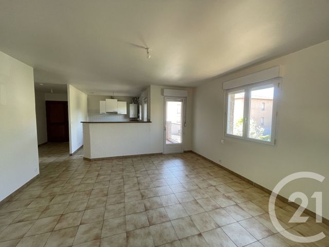 Appartement F3 à vendre - 3 pièces - 67.86 m2 - PEZENAS - 34 - LANGUEDOC-ROUSSILLON - Century 21 Agi Immobilier