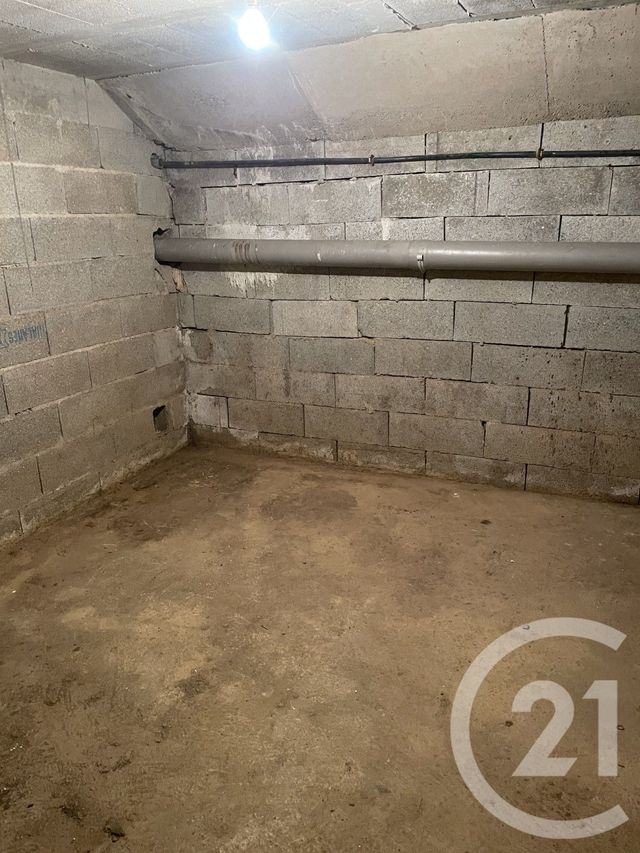 Appartement F3 à vendre - 3 pièces - 67.86 m2 - PEZENAS - 34 - LANGUEDOC-ROUSSILLON - Century 21 Agi Immobilier