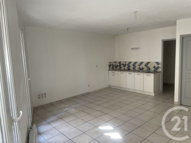 Appartement F2 à louer - 2 pièces - 53.0 m2 - FLORENSAC - 34 - LANGUEDOC-ROUSSILLON - Century 21 Agi Immobilier
