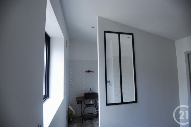 Appartement F2 à louer - 2 pièces - 38.0 m2 - LESPIGNAN - 34 - LANGUEDOC-ROUSSILLON - Century 21 Agi Immobilier
