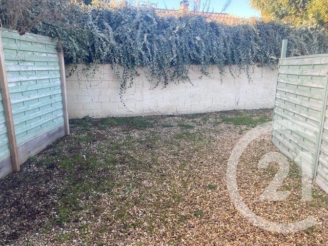 maison à louer - 2 pièces - 41.0 m2 - ROUJAN - 34 - LANGUEDOC-ROUSSILLON - Century 21 Agi Immobilier
