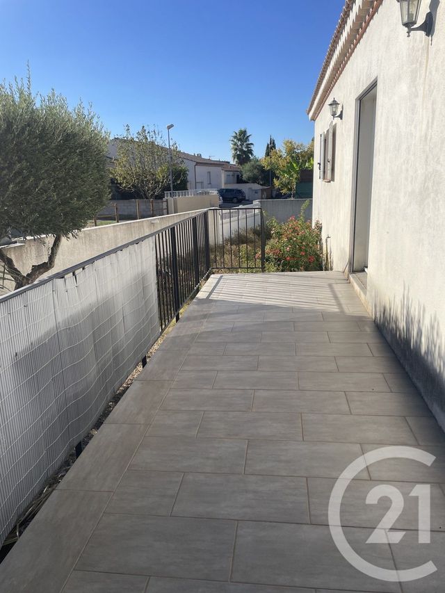 maison à louer - 3 pièces - 91.0 m2 - ALIGNAN DU VENT - 34 - LANGUEDOC-ROUSSILLON - Century 21 Agi Immobilier