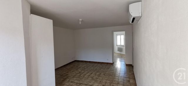 Appartement F3 à louer - 3 pièces - 60.0 m2 - PEZENAS - 34 - LANGUEDOC-ROUSSILLON - Century 21 Agi Immobilier