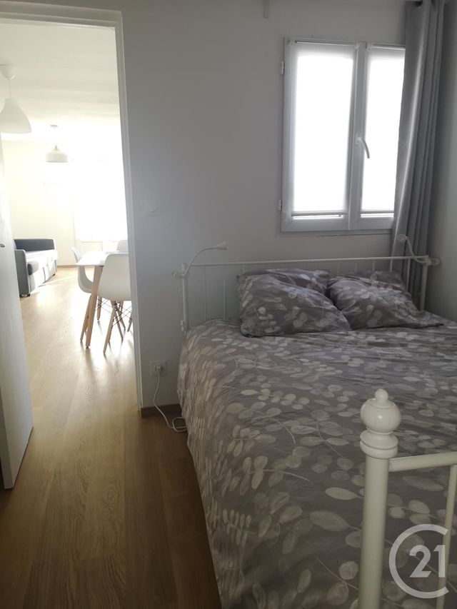 Appartement F1 à louer - 2 pièces - 33.3 m2 - POMEROLS - 34 - LANGUEDOC-ROUSSILLON - Century 21 Agi Immobilier