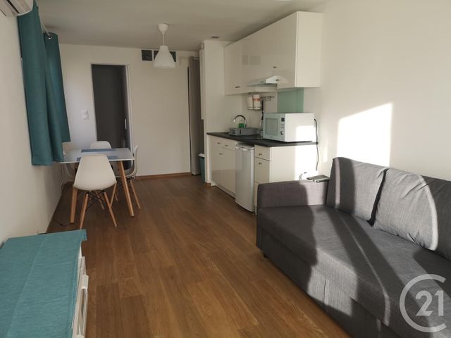 Appartement F1 à louer - 2 pièces - 33.3 m2 - POMEROLS - 34 - LANGUEDOC-ROUSSILLON - Century 21 Agi Immobilier