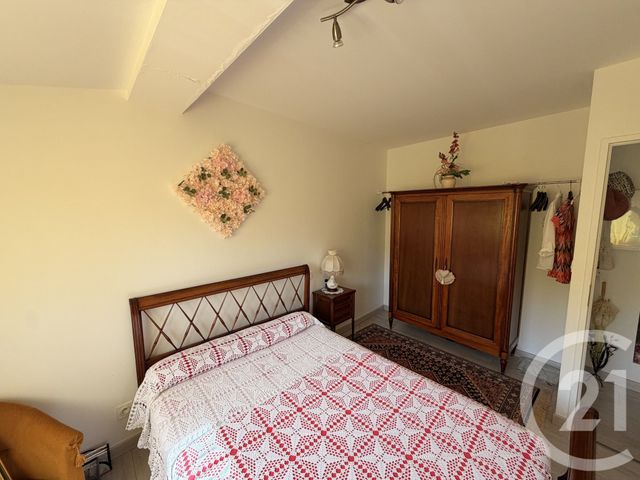 Appartement F3 à vendre - 3 pièces - 44.1 m2 - PEZENAS - 34 - LANGUEDOC-ROUSSILLON - Century 21 Agi Immobilier