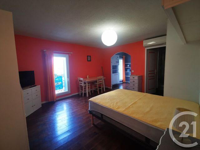 Appartement Studio à louer - 1 pièce - 30.0 m2 - PEZENAS - 34 - LANGUEDOC-ROUSSILLON - Century 21 Agi Immobilier