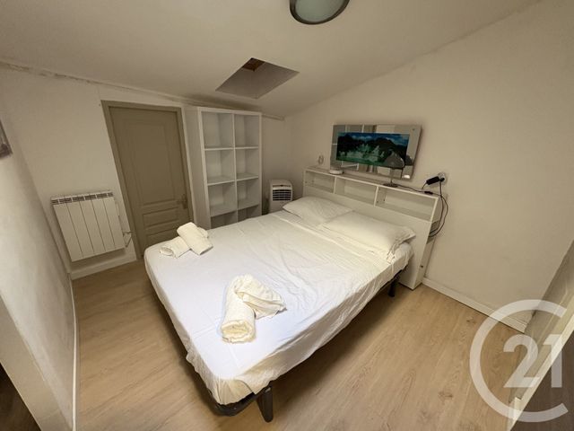 Appartement F2 à vendre - 2 pièces - 37.09 m2 - PEZENAS - 34 - LANGUEDOC-ROUSSILLON - Century 21 Agi Immobilier