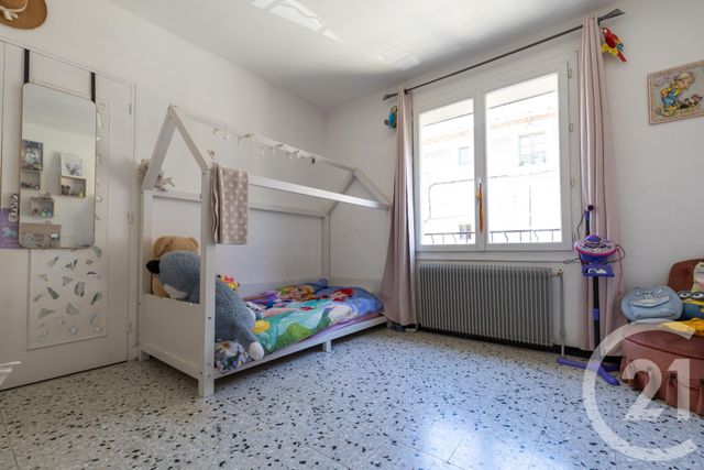 Appartement F4 à vendre - 4 pièces - 105.09 m2 - PEZENAS - 34 - LANGUEDOC-ROUSSILLON - Century 21 Agi Immobilier