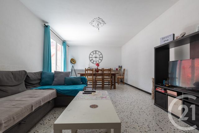 Appartement F4 à vendre - 4 pièces - 105.09 m2 - PEZENAS - 34 - LANGUEDOC-ROUSSILLON - Century 21 Agi Immobilier