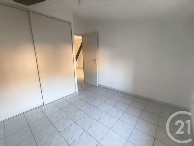 Appartement F3 à louer - 3 pièces - 69.0 m2 - PEZENAS - 34 - LANGUEDOC-ROUSSILLON - Century 21 Agi Immobilier